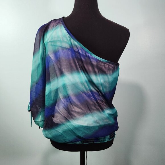 Studio Y One Shoulder Top Blue/Green Medium
Lot I - Picture 2 of 6